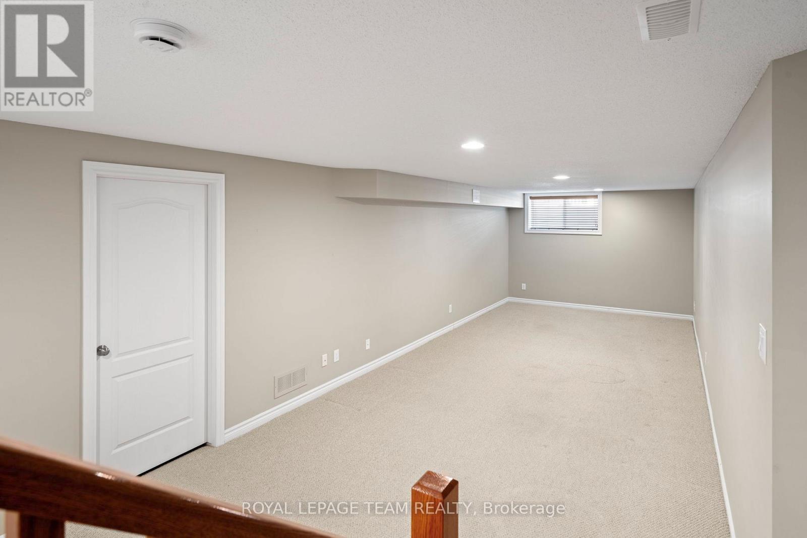 319 Kingbrook Drive, Ottawa, Ontario  K2M 0G1 - Photo 30 - X12985598