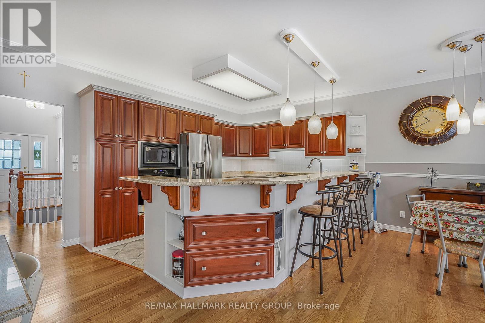 1103 Des Pins Avenue, Clarence-Rockland, Ontario  K4K 1R1 - Photo 13 - X12985620