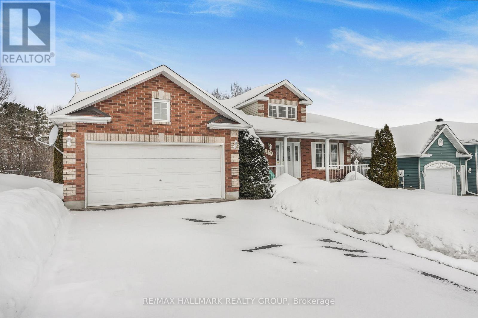 1103 Des Pins Avenue, Clarence-Rockland, Ontario  K4K 1R1 - Photo 2 - X12985620