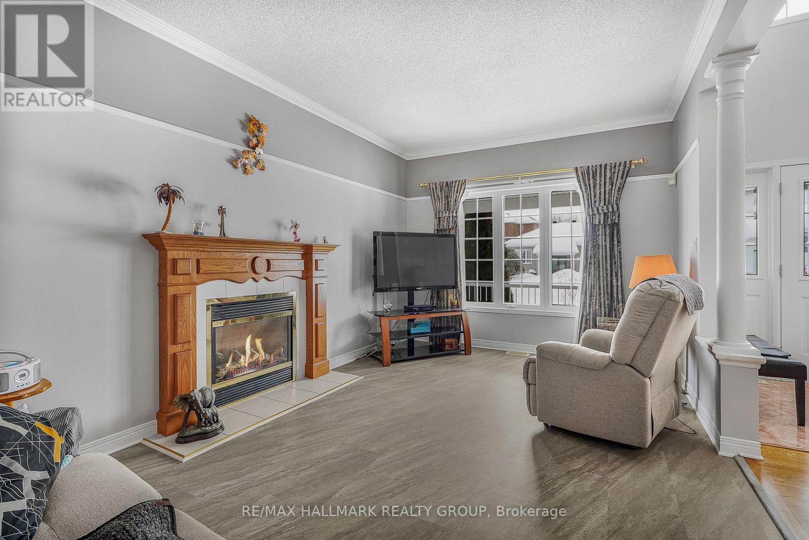 1103 Des Pins Avenue, Clarence-Rockland, Ontario  K4K 1R1 - Photo 7 - X12985620