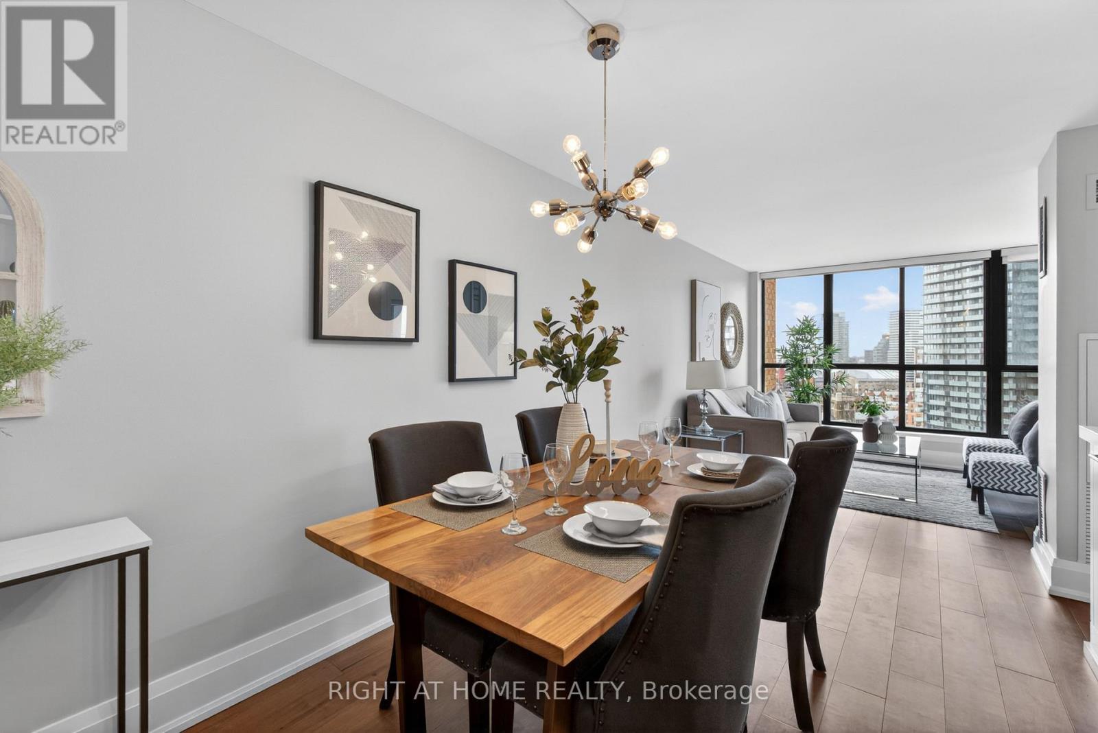 1715 - 44 St Joseph Street, Toronto, Ontario  M4Y 2W4 - Photo 13 - C12985582