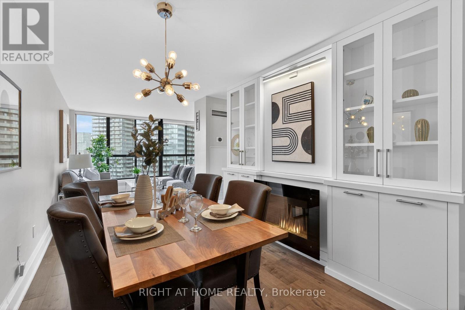 1715 - 44 St Joseph Street, Toronto, Ontario  M4Y 2W4 - Photo 14 - C12985582