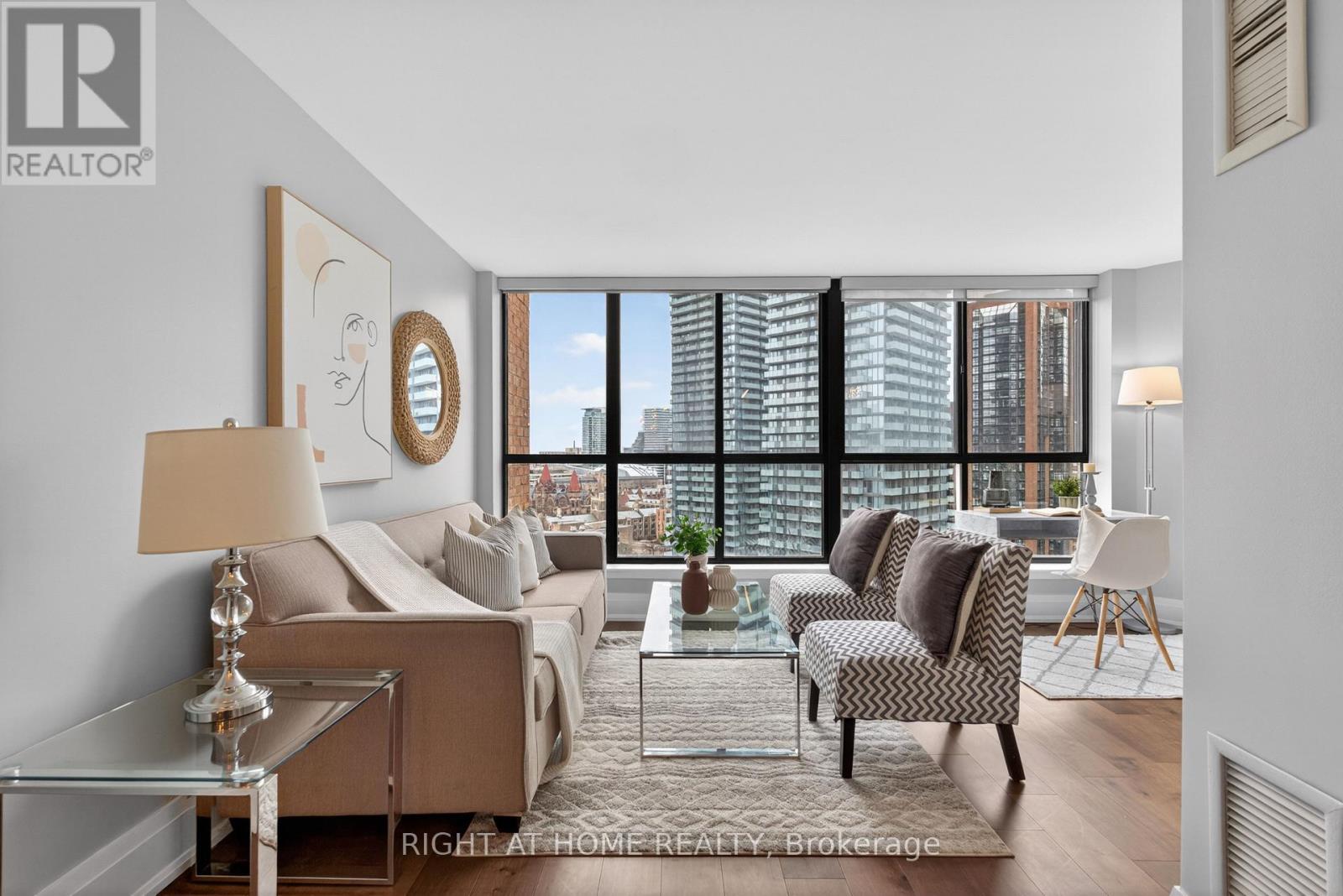 1715 - 44 St Joseph Street, Toronto, Ontario  M4Y 2W4 - Photo 2 - C12985582