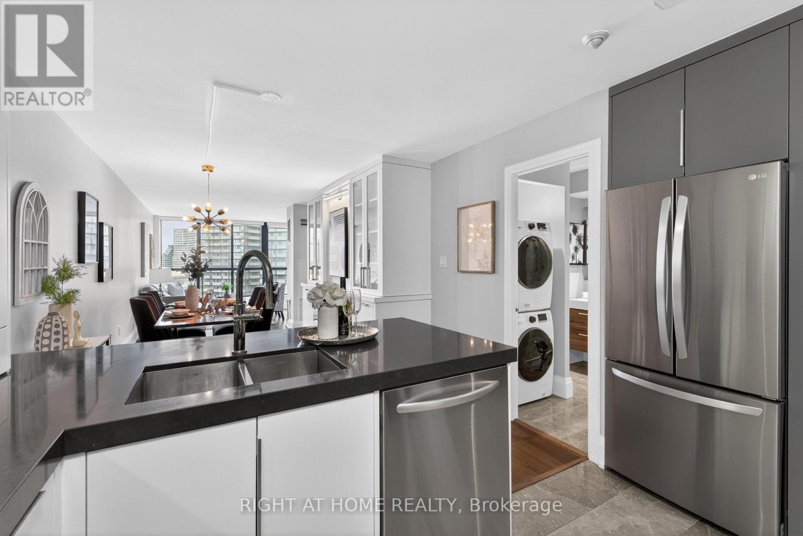 1715 - 44 St Joseph Street, Toronto, Ontario  M4Y 2W4 - Photo 28 - C12985582