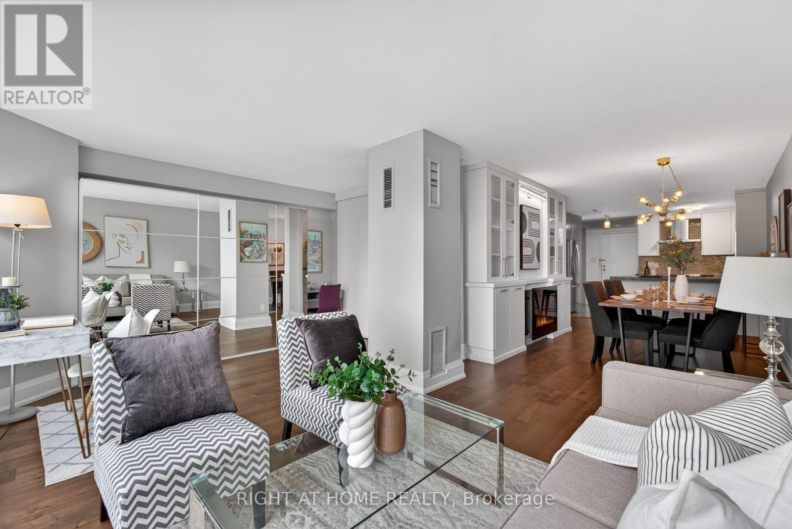 1715 - 44 St Joseph Street, Toronto, Ontario  M4Y 2W4 - Photo 7 - C12985582