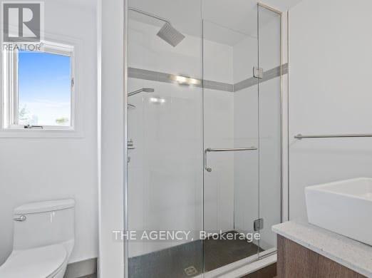 185 Lippincott Street, Toronto, Ontario  M5S 2P3 - Photo 13 - C12985584