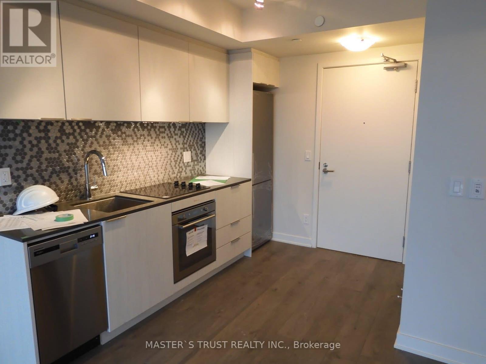 2309 - 2 Sonic Way, Toronto, Ontario  M3C 0P2 - Photo 4 - C12985608