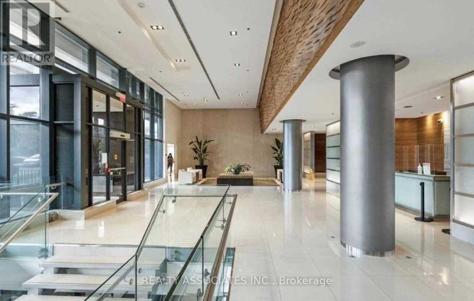 1016 - 2885 Bayview Avenue, Toronto, Ontario  M2K 0A3 - Photo 4 - C12985628