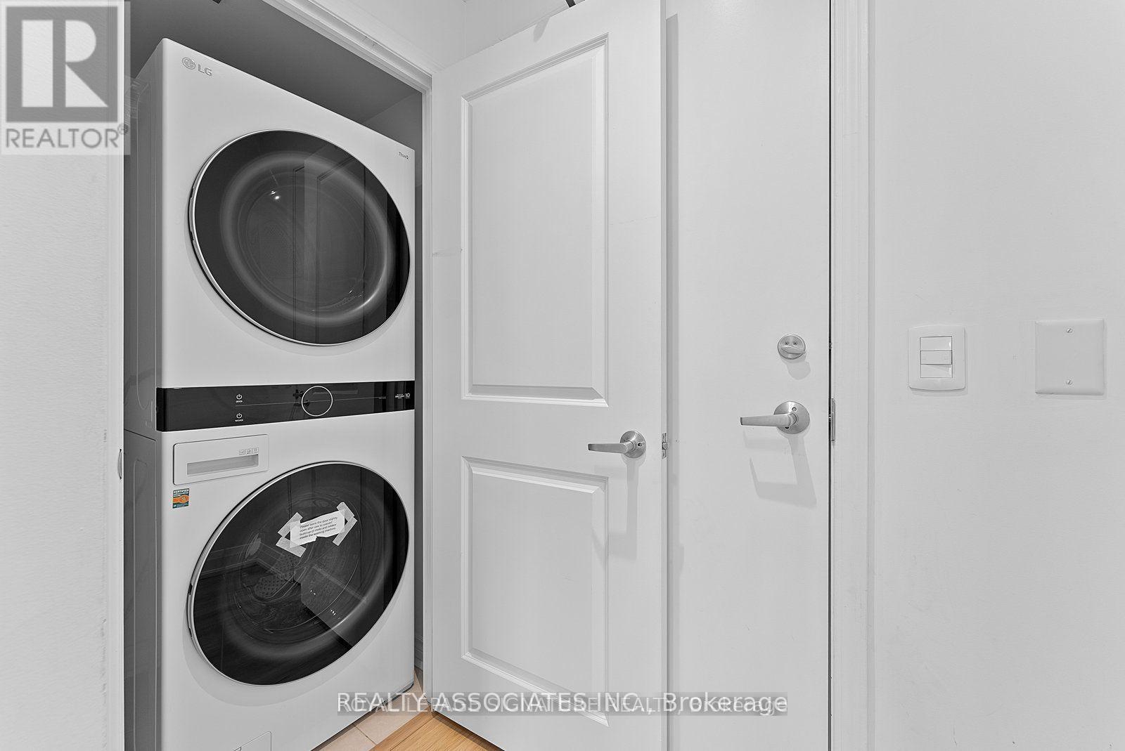 1016 - 2885 Bayview Avenue, Toronto, Ontario  M2K 0A3 - Photo 44 - C12985628