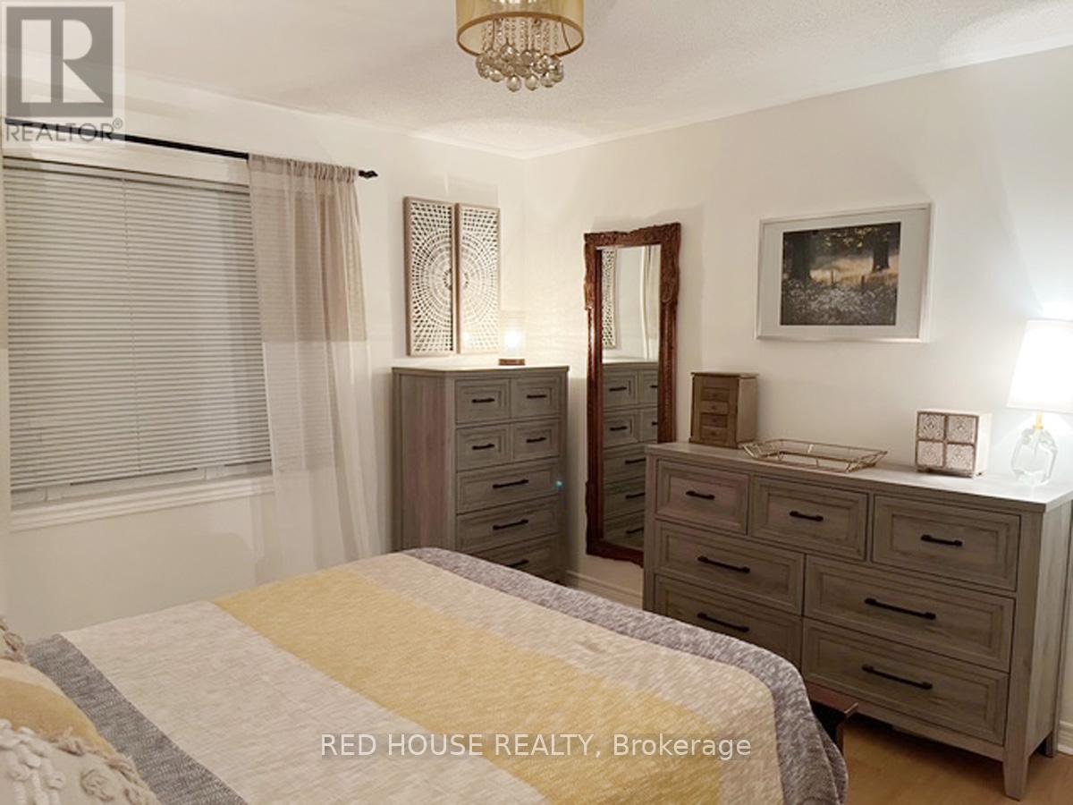 12 Naylor Lane, Ajax, Ontario  L1S 7S7 - Photo 12 - E12985612