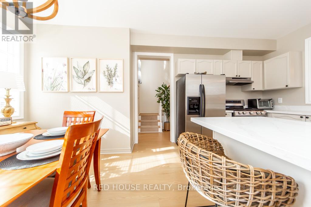 12 Naylor Lane, Ajax, Ontario  L1S 7S7 - Photo 7 - E12985612