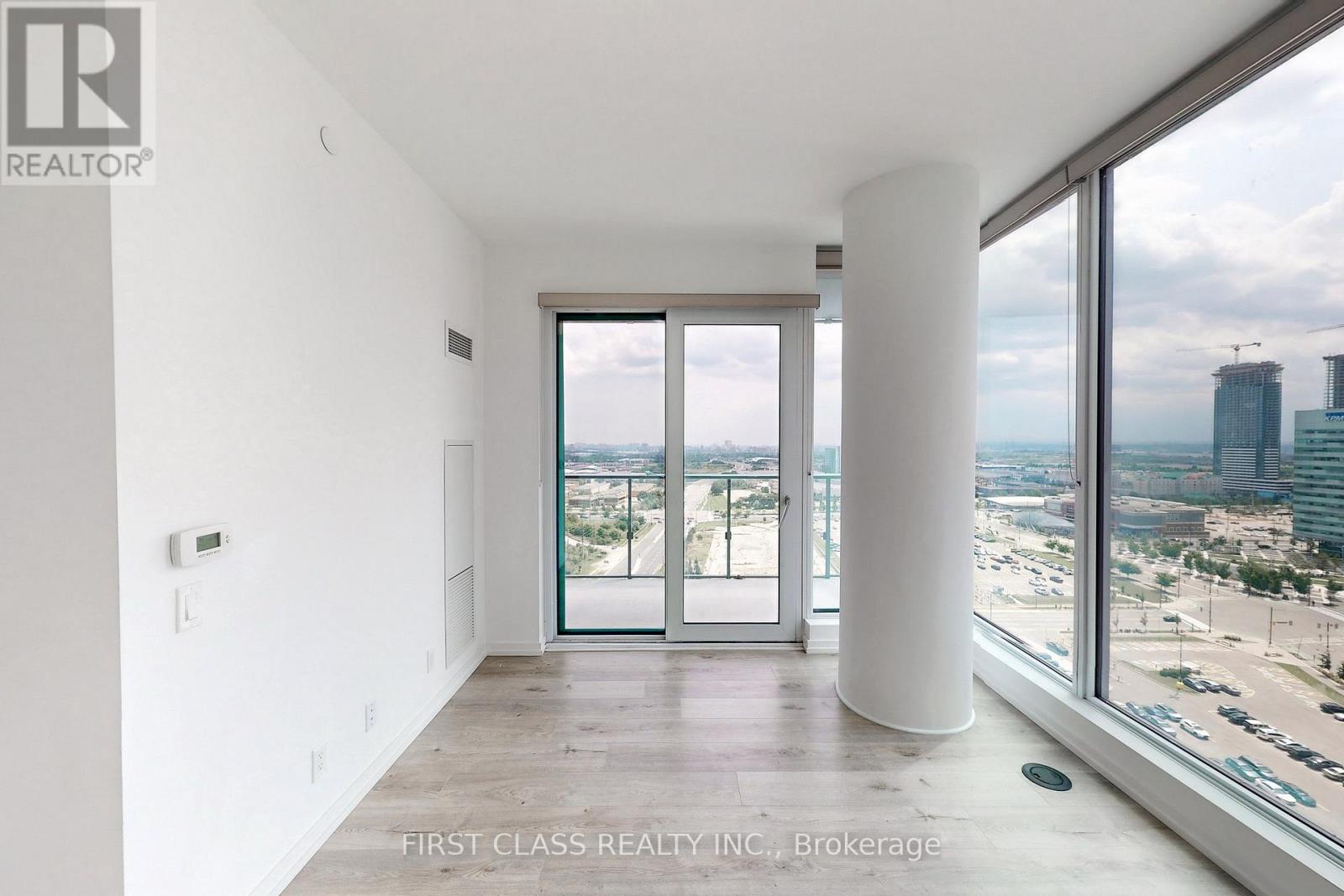 1902 - 7890 Jane Street, Vaughan, Ontario  L4K 0K9 - Photo 6 - N12985596