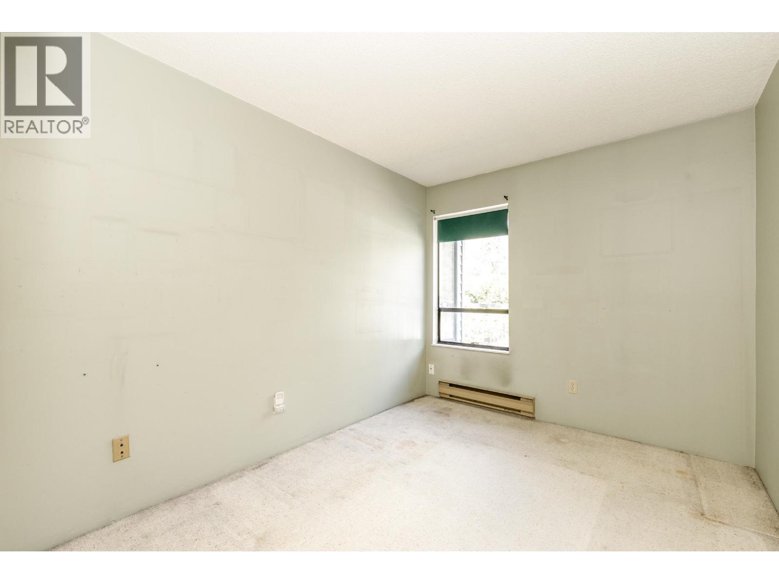 313 9584 Manchester Drive, Burnaby, British Columbia  V3N 4R1 - Photo 7 - R3108246