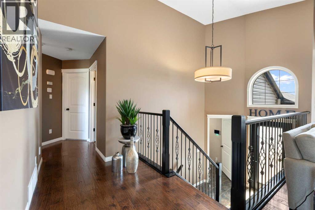 164 Hillcrest Boulevard, Strathmore, Alberta  T1P 0A3 - Photo 6 - A2282809