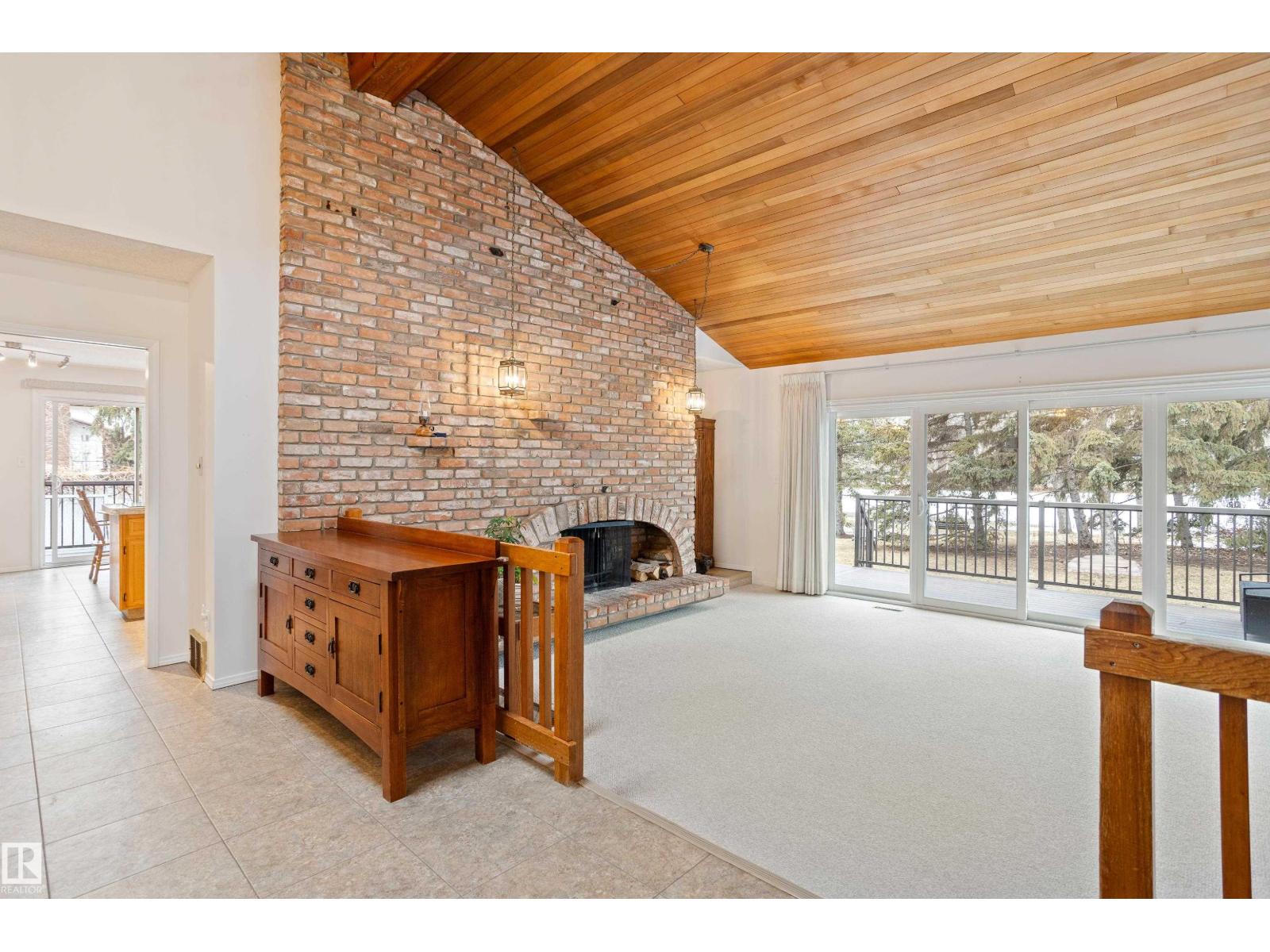 258 Greenoch Cr Nw, Edmonton, Alberta  T6L 1B4 - Photo 12 - E4481786