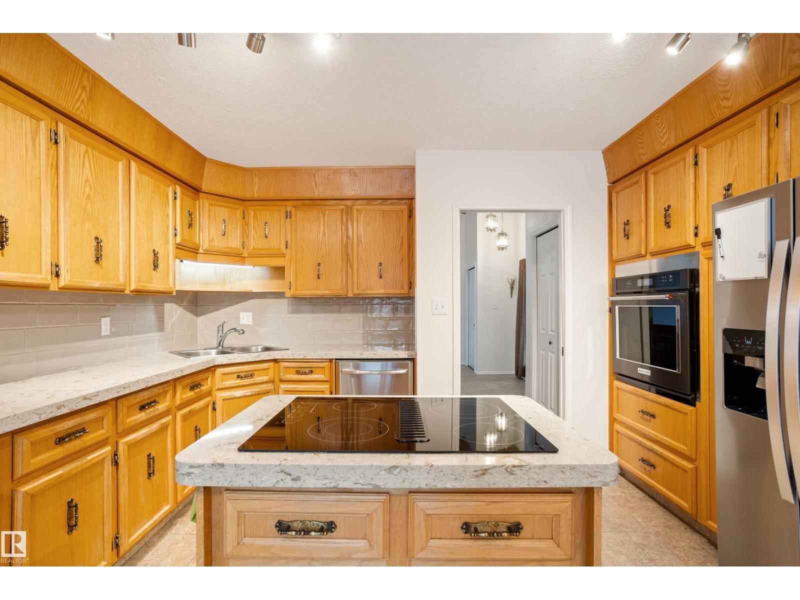 258 Greenoch Cr Nw, Edmonton, Alberta  T6L 1B4 - Photo 15 - E4481786