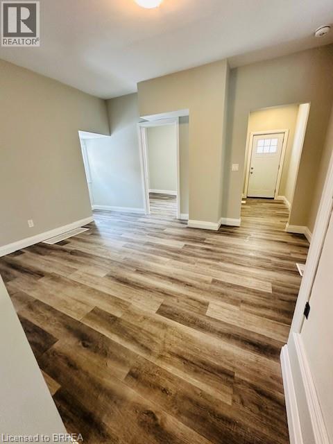 111 Spring Street, Brantford, Ontario  N3T 4M6 - Photo 12 - 40819794