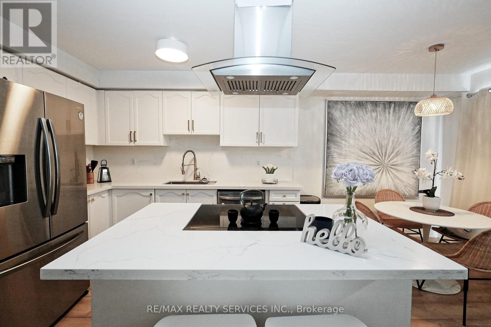 77 Monaco Court, Brampton, Ontario  L7A 1X5 - Photo 22 - W12985578