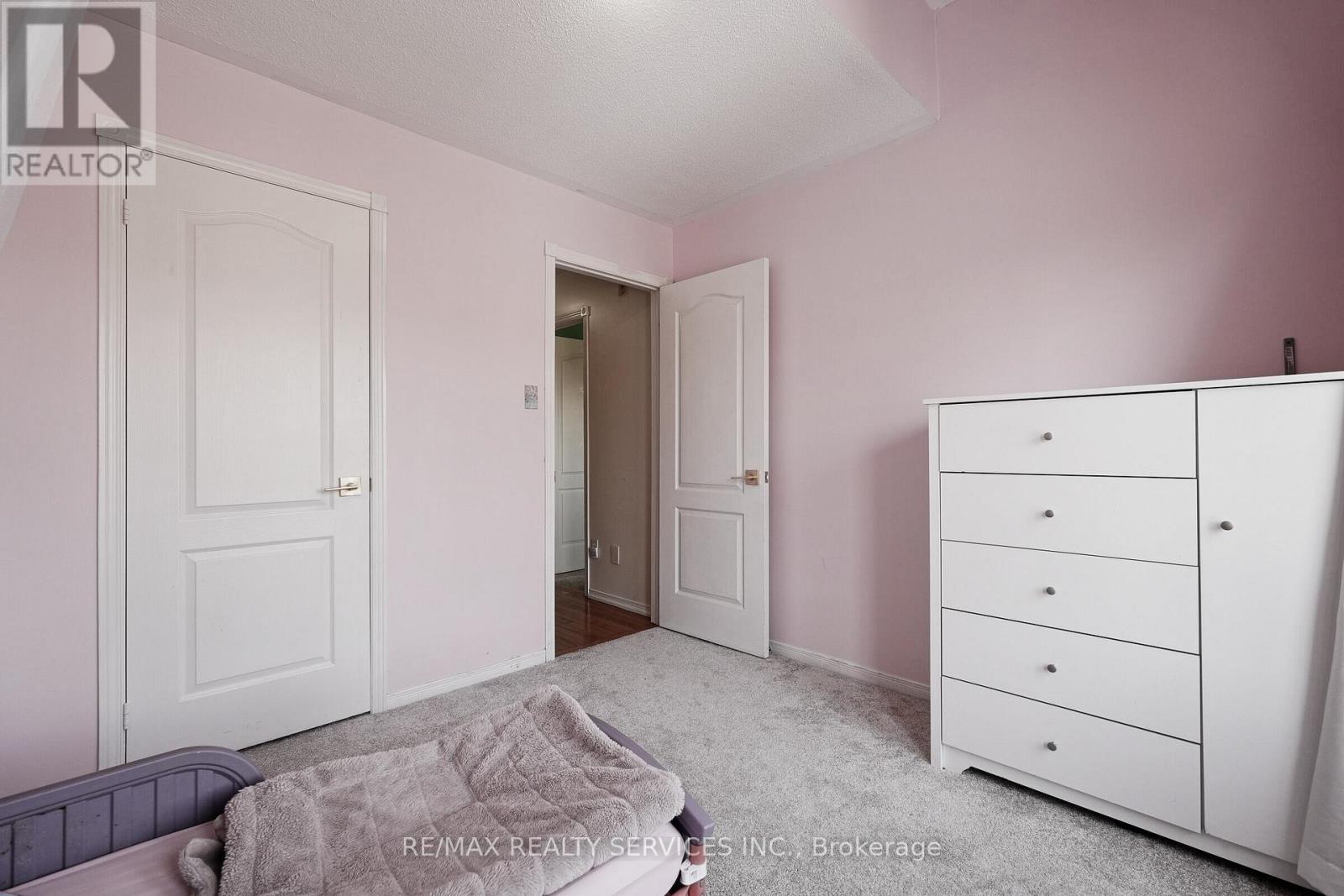 77 Monaco Court, Brampton, Ontario  L7A 1X5 - Photo 27 - W12985578