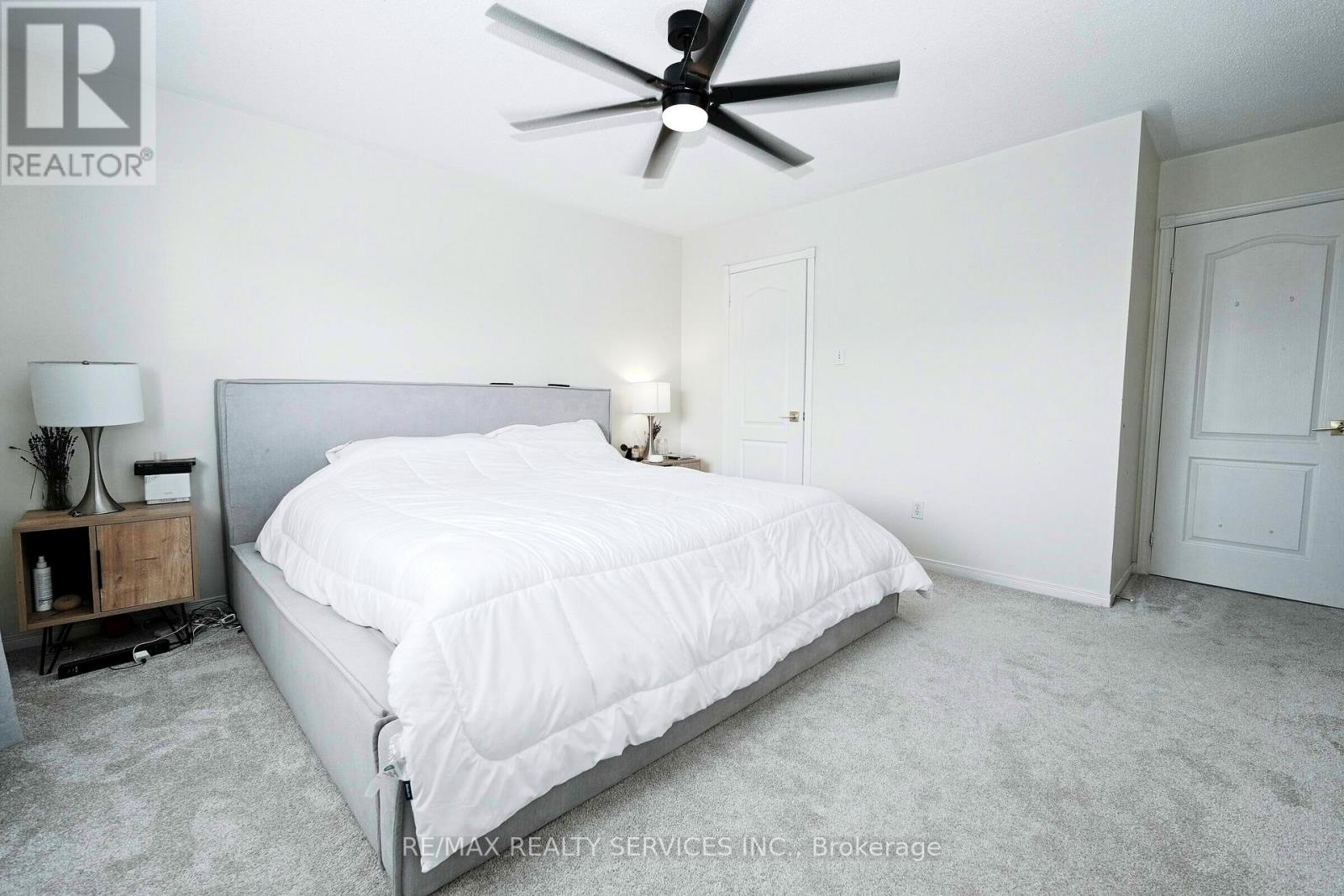 77 Monaco Court, Brampton, Ontario  L7A 1X5 - Photo 34 - W12985578