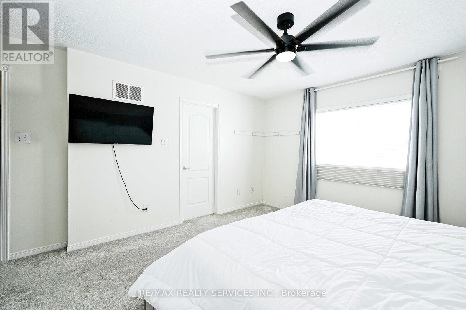 77 Monaco Court, Brampton, Ontario  L7A 1X5 - Photo 35 - W12985578