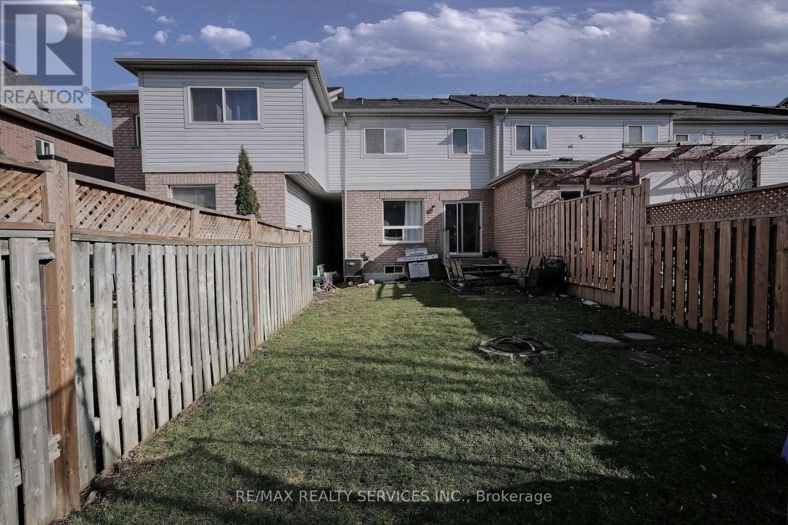 77 Monaco Court, Brampton, Ontario  L7A 1X5 - Photo 45 - W12985578