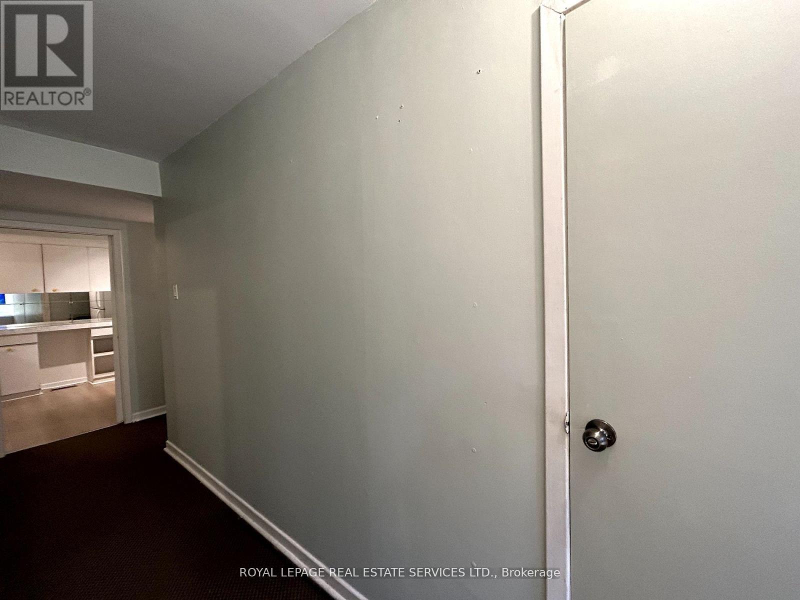 Ground Floor - 178 Morningside Avenue, Toronto, Ontario  M6S 1E3 - Photo 22 - W12985588