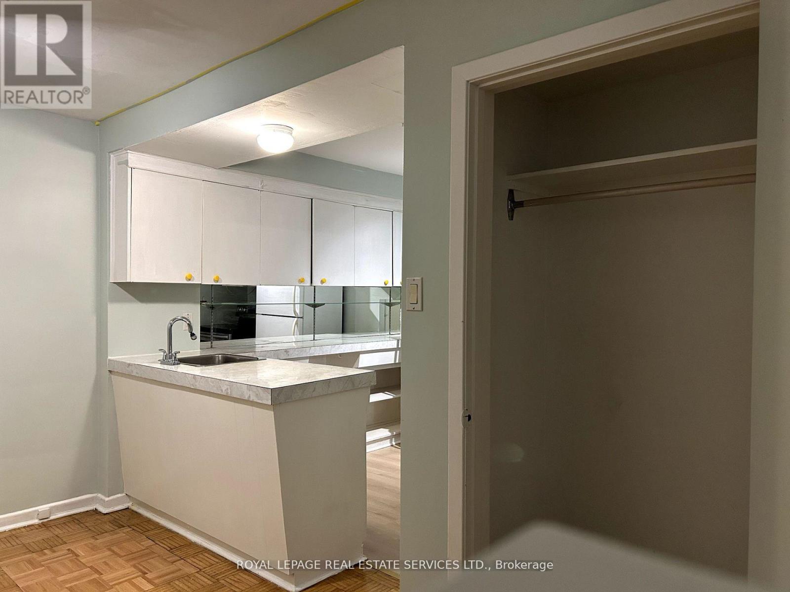 Ground Floor - 178 Morningside Avenue, Toronto, Ontario  M6S 1E3 - Photo 30 - W12985588