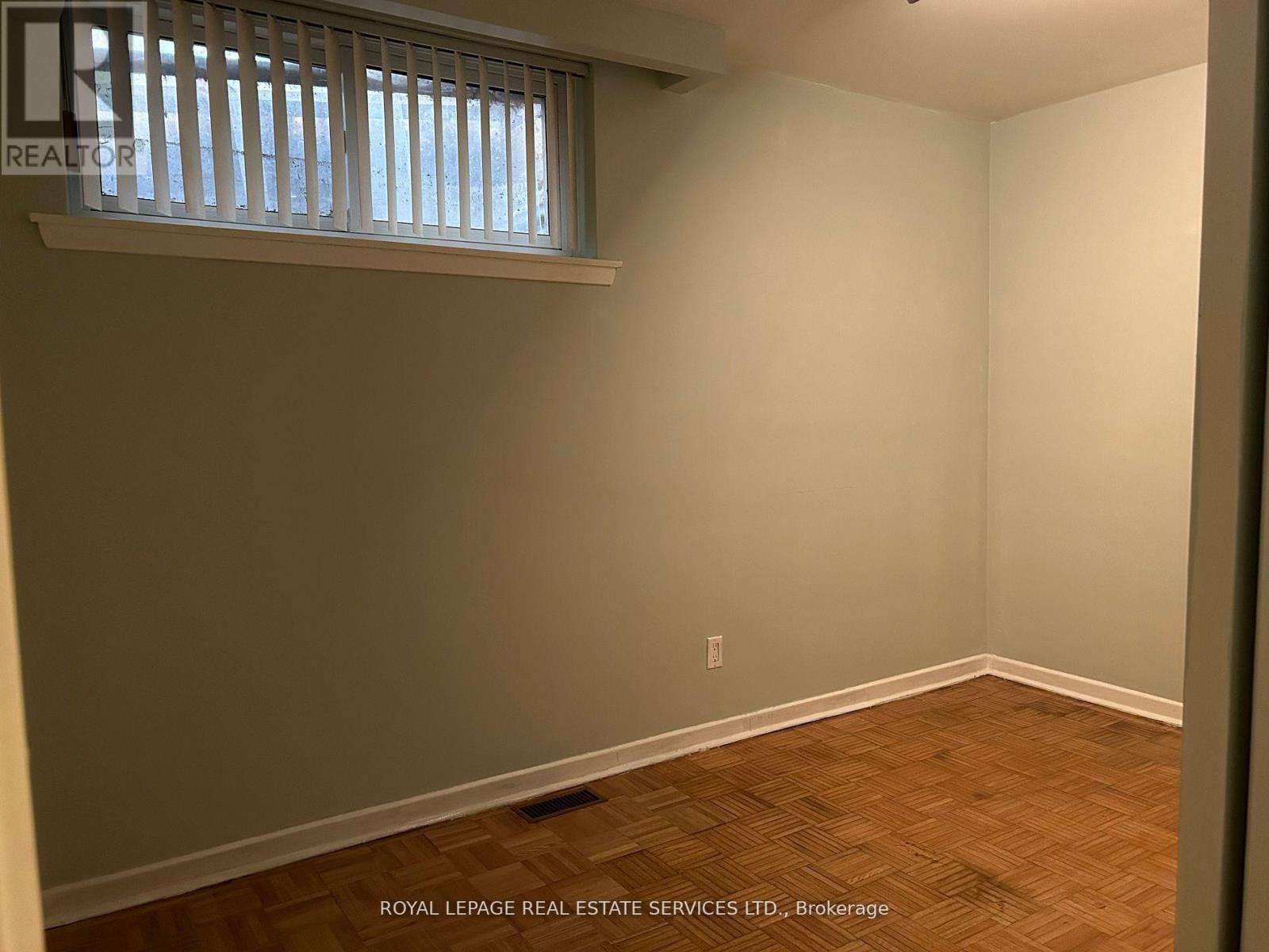 Ground Floor - 178 Morningside Avenue, Toronto, Ontario  M6S 1E3 - Photo 35 - W12985588