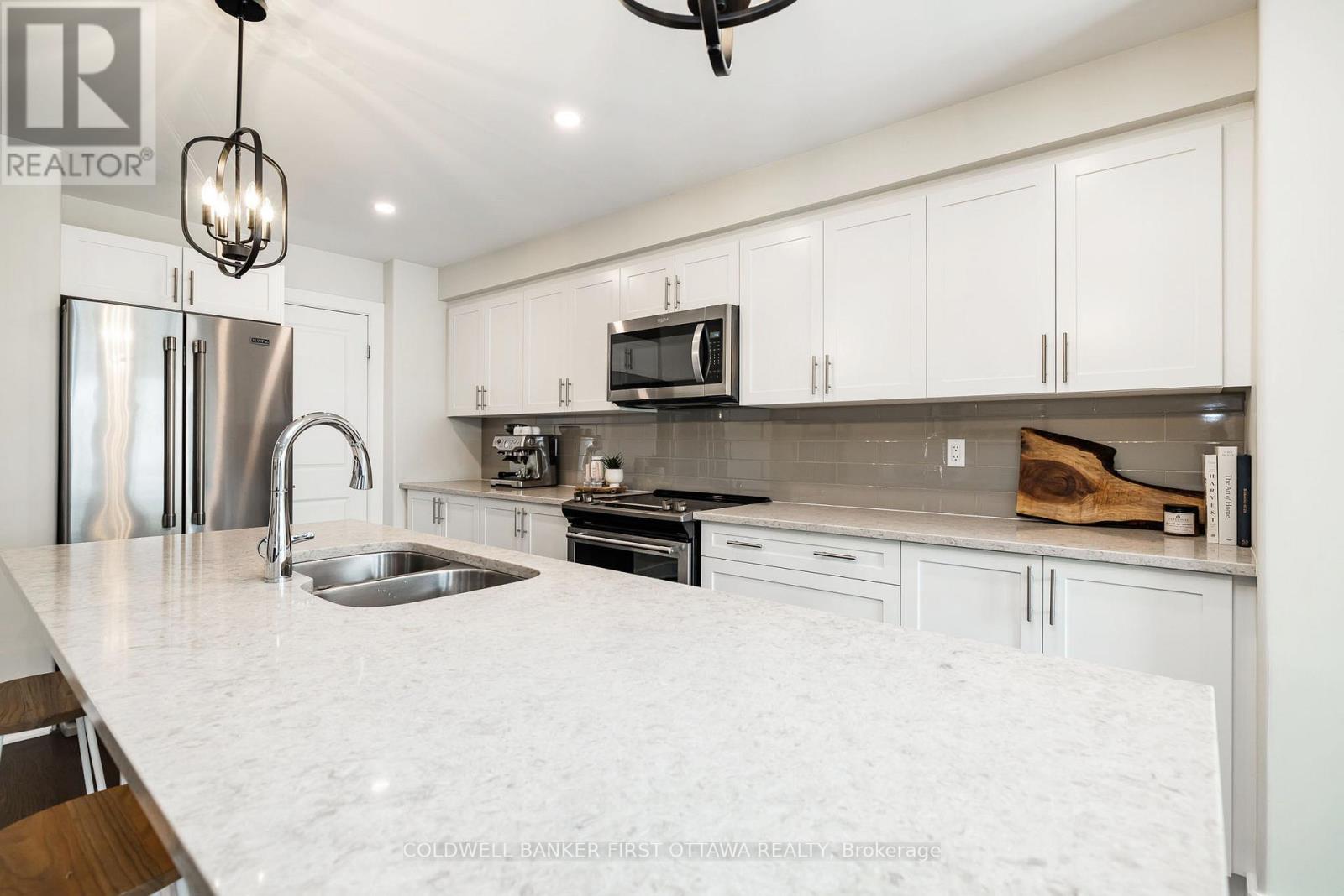 211 Purchase Crescent, Ottawa, Ontario  K2S 2L8 - Photo 16 - X12985110