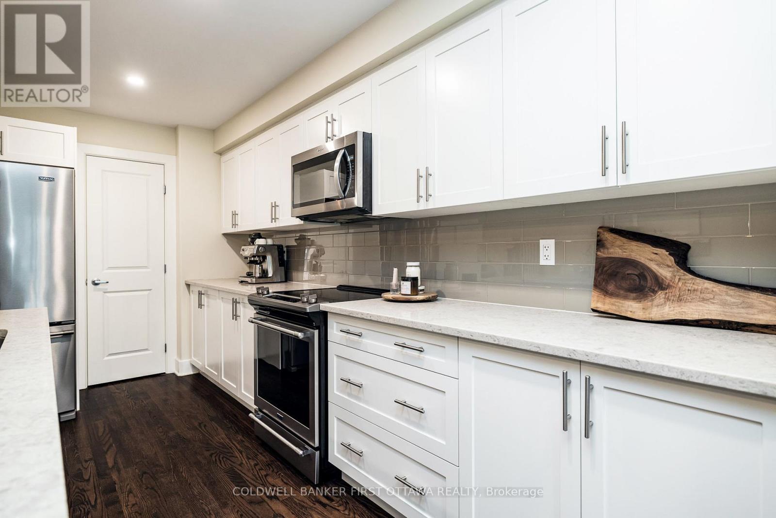 211 Purchase Crescent, Ottawa, Ontario  K2S 2L8 - Photo 13 - X12985110