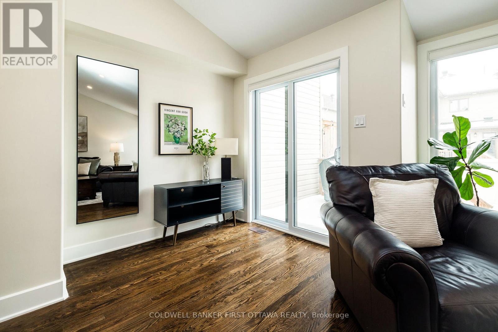 211 Purchase Crescent, Ottawa, Ontario  K2S 2L8 - Photo 15 - X12985110