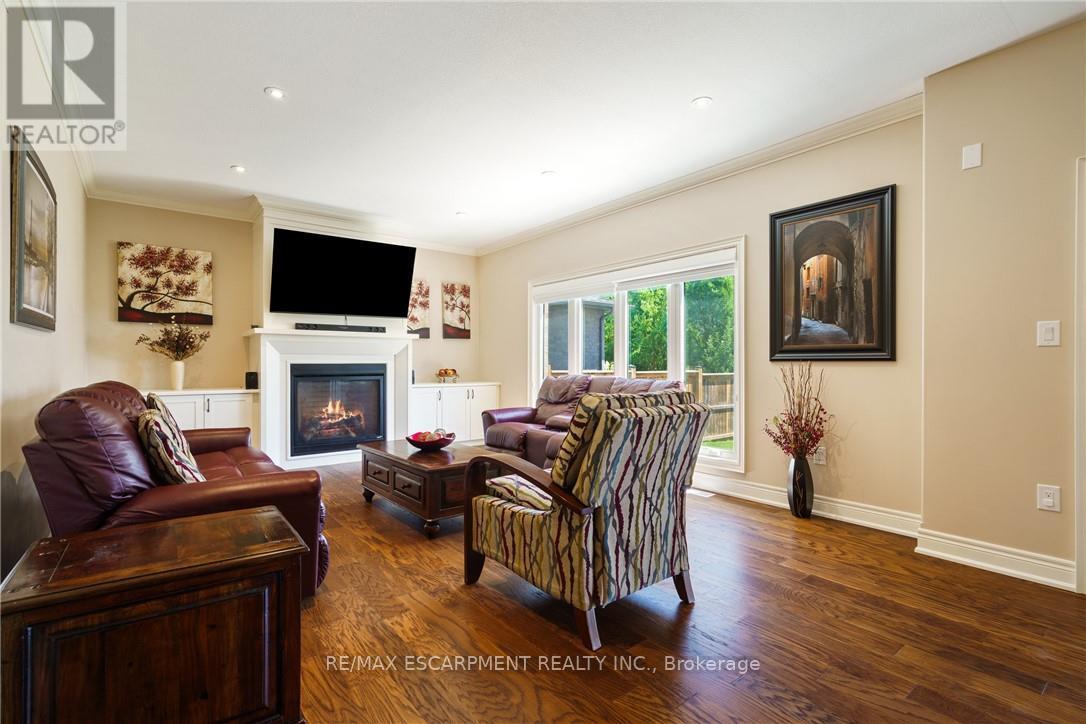 8952 Black Forest Crescent, Niagara Falls, Ontario  L2H 0M8 - Photo 12 - X12985626