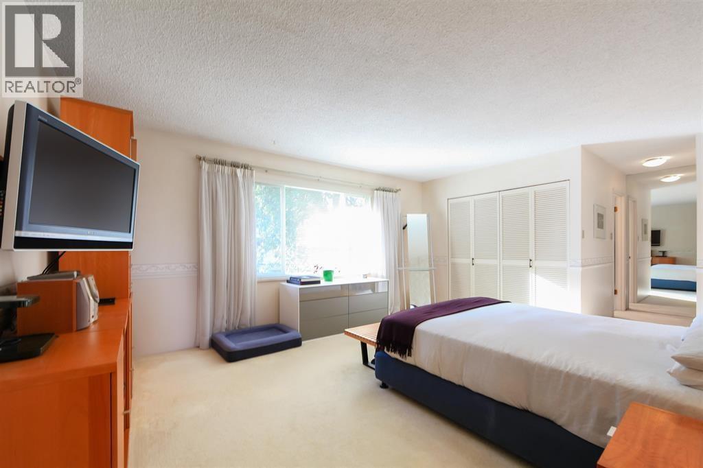 6415 Buckingham Drive, Burnaby, British Columbia  V5E 3Y7 - Photo 15 - R3109976