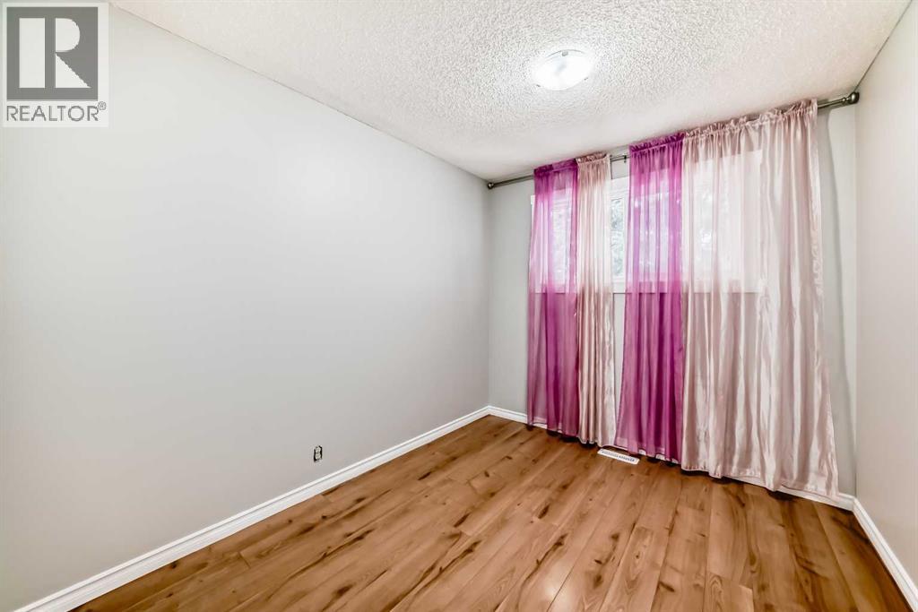 331 Bedford Place Ne, Calgary, Alberta  T3K 2K6 - Photo 19 - A2292781