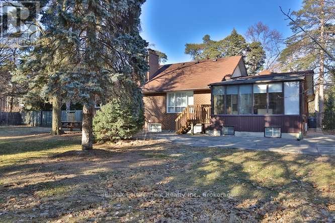 1336 Queen Victoria Avenue, Mississauga, Ontario  L5H 3H3 - Photo 46 - W12985648