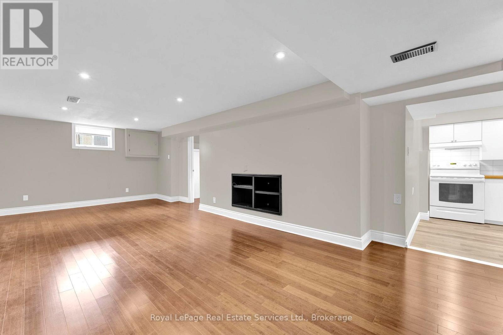 Basement - 65 Cumming Court, Hamilton, Ontario  L9G 1V4 - Photo 6 - X12985736