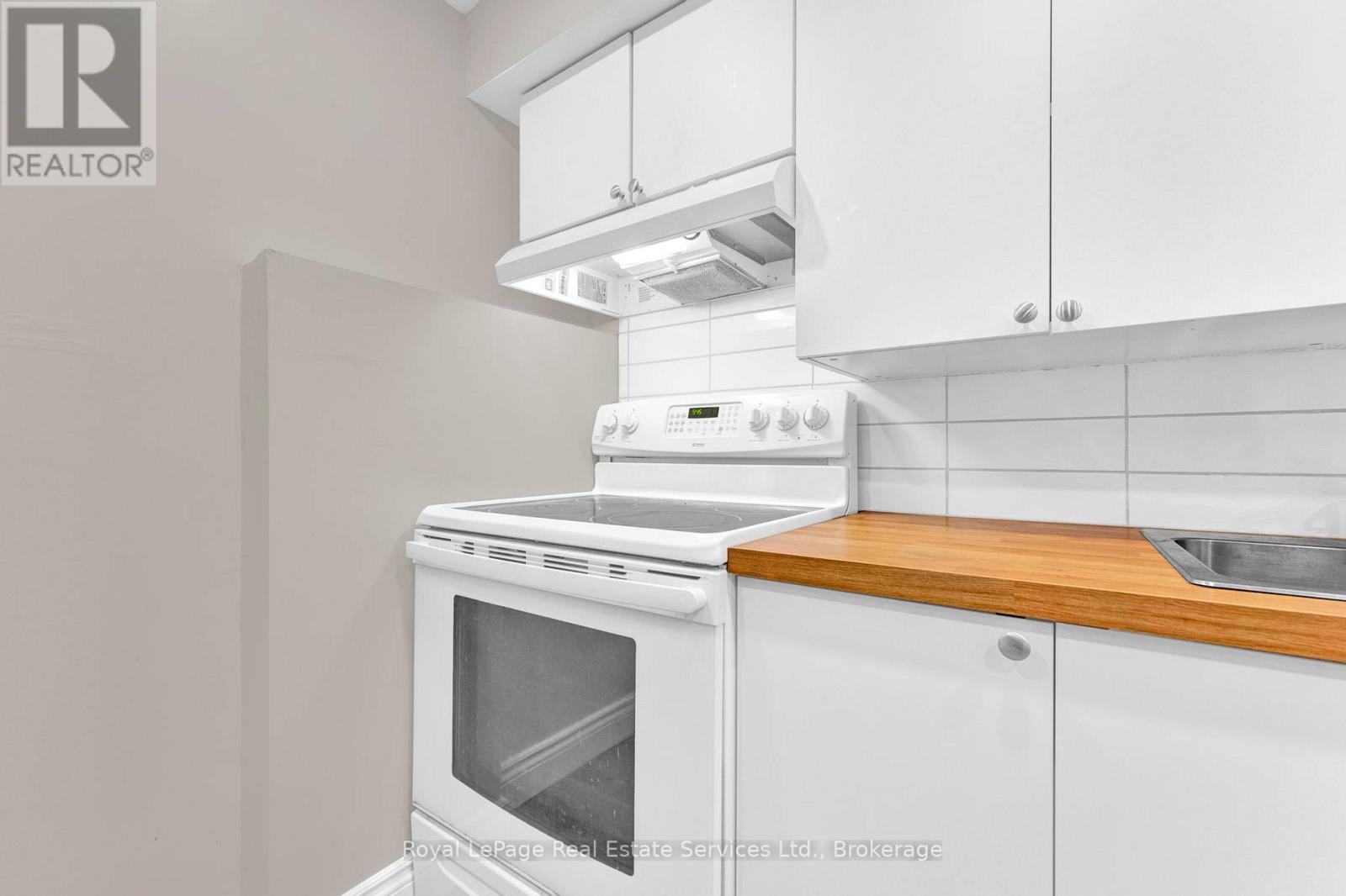 Basement - 65 Cumming Court, Hamilton, Ontario  L9G 1V4 - Photo 8 - X12985736