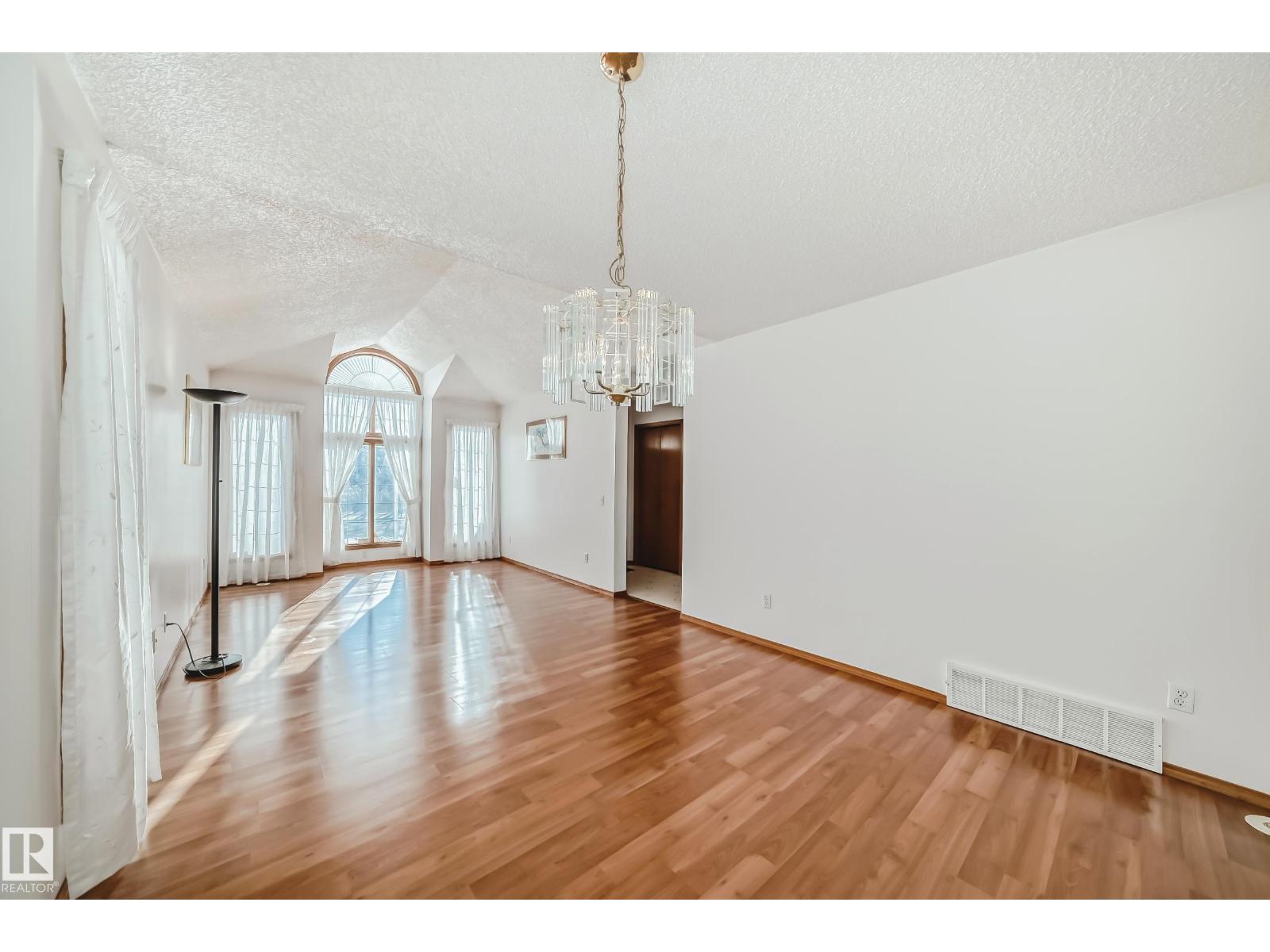 5224 190 St Nw, Edmonton, Alberta  T6M 2L2 - Photo 7 - E4481683