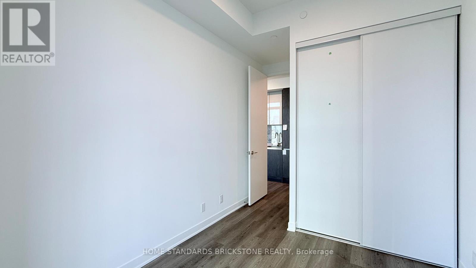 2512 - 180 Front Street E, Toronto, Ontario  M0A 0A9 - Photo 6 - C12931440