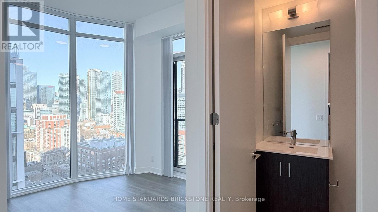 2512 - 180 Front Street E, Toronto, Ontario  M0A 0A9 - Photo 12 - C12931440