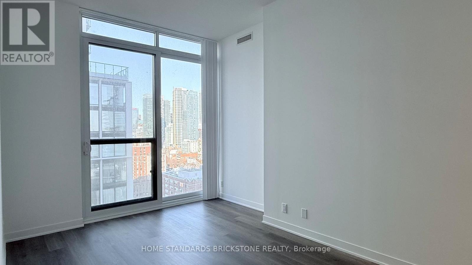 2512 - 180 Front Street E, Toronto, Ontario  M0A 0A9 - Photo 8 - C12931440