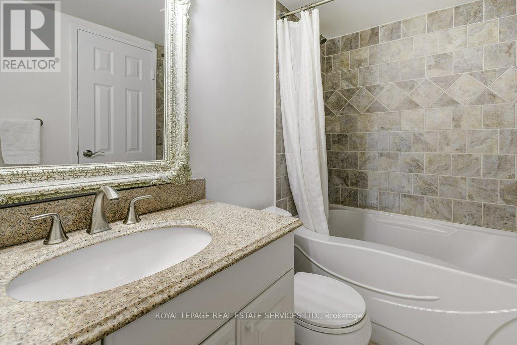 404 - 212 Kerr Street, Oakville, Ontario  L6K 3B1 - Photo 22 - W12983430