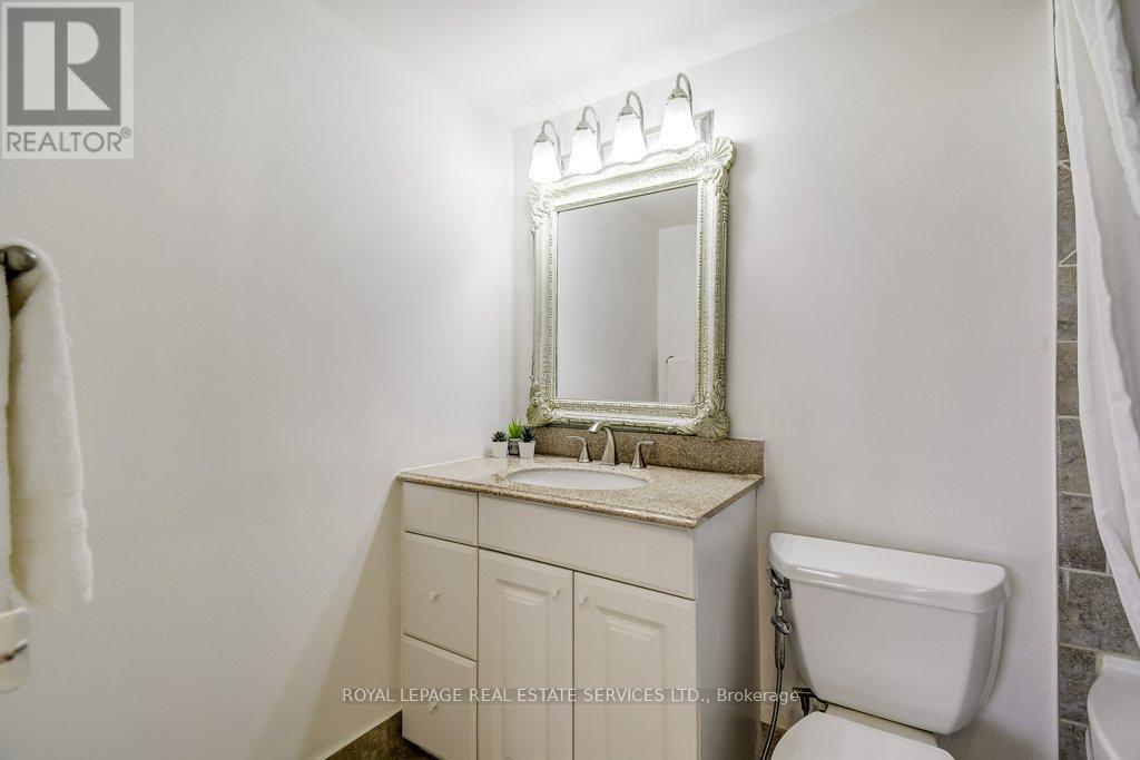 404 - 212 Kerr Street, Oakville, Ontario  L6K 3B1 - Photo 21 - W12983430