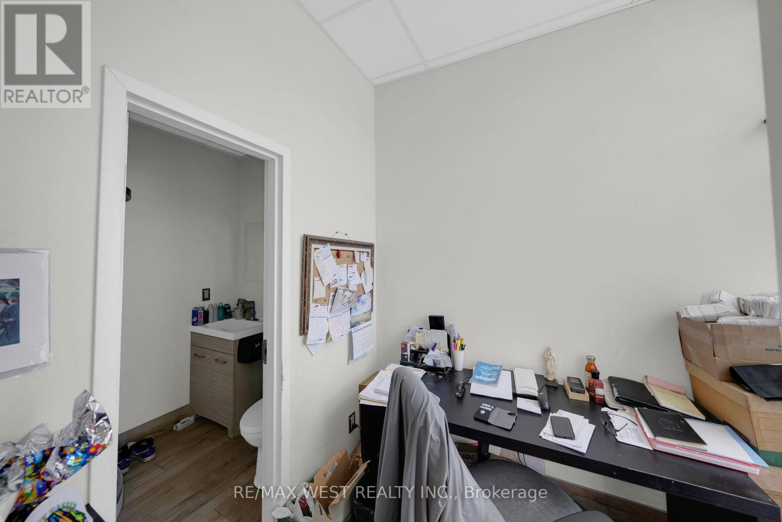 2 - 4646 Heritage Hills Boulevard, Mississauga, Ontario  L5R 1Y3 - Photo 32 - W12985520