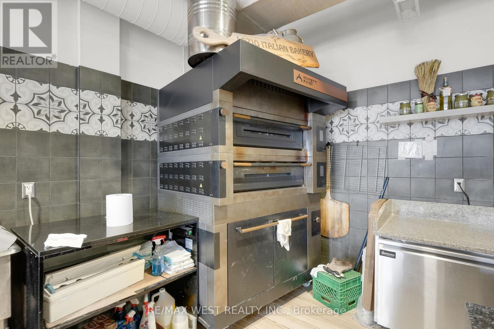 2 - 4646 Heritage Hills Boulevard, Mississauga, Ontario  L5R 1Y3 - Photo 23 - W12985520