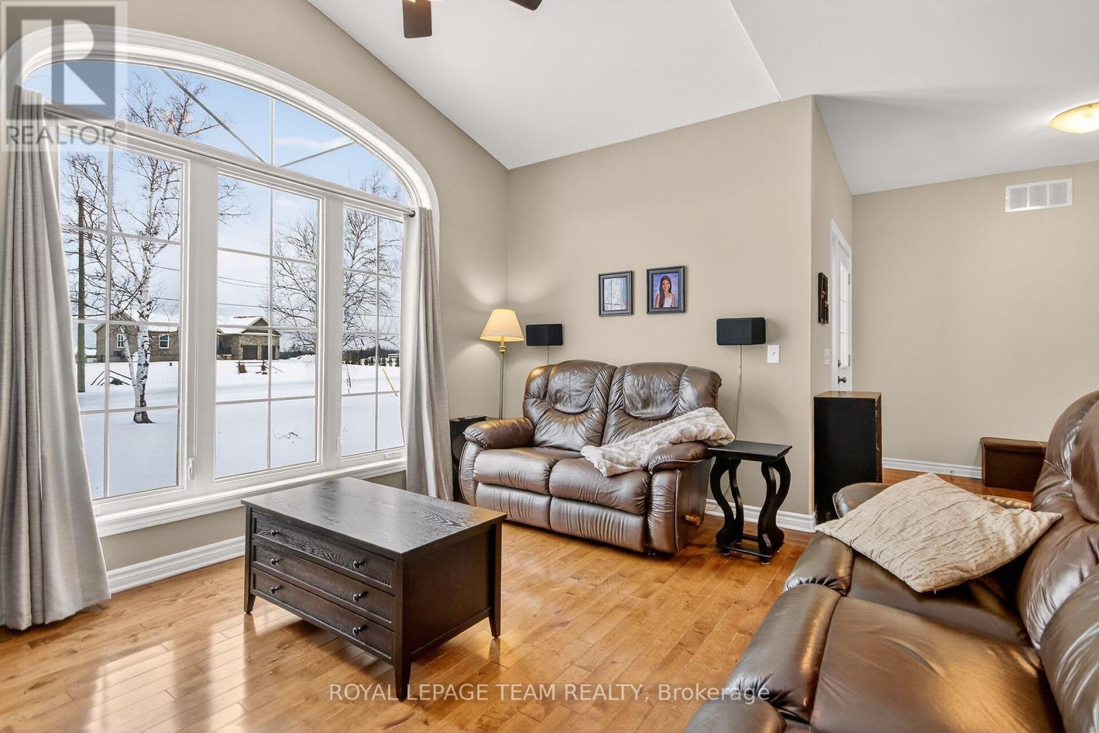 286 Dean Ridge Road, Drummond/north Elmsley, Ontario  K7C 0E1 - Photo 6 - X12822120