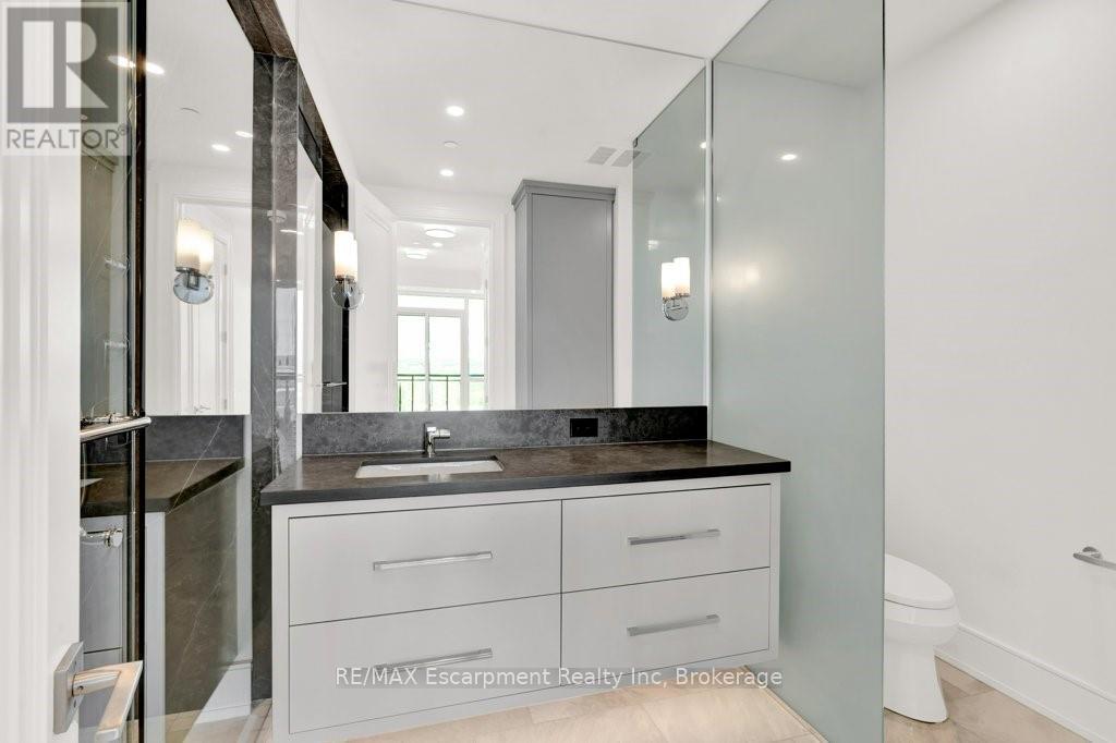 2003 - 2060 Lakeshore Road, Burlington, Ontario  L7R 0G2 - Photo 22 - W12985752