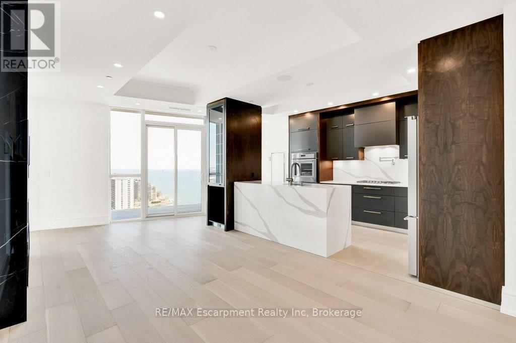 2003 - 2060 Lakeshore Road, Burlington, Ontario  L7R 0G2 - Photo 8 - W12985752