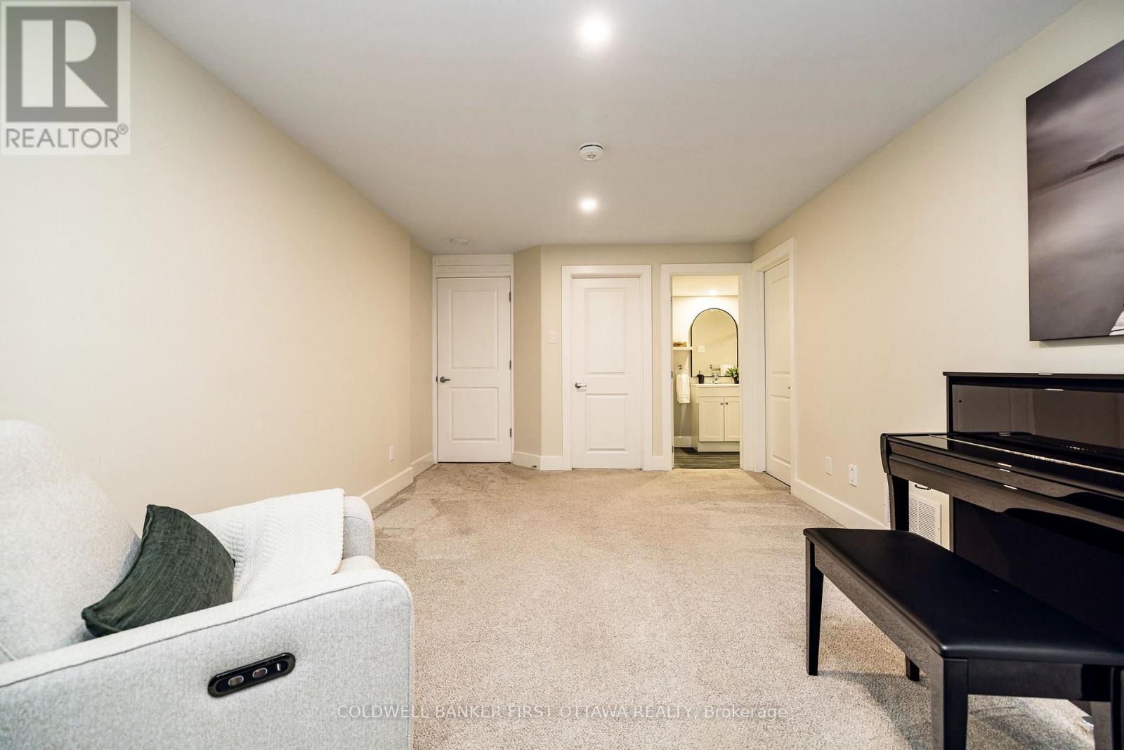 211 Purchase Crescent, Ottawa, Ontario  K2S 2L8 - Photo 42 - X12985110